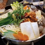 韓国料理 ホンデジュマク - イイダコが入ったお鍋