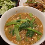 天府記 - 人気の坦々麺