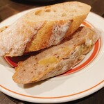 ビストロ ボンバ - 