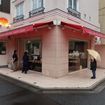 フランス菓子 パティシエ ショコラティエ イナムラショウゾウ - 