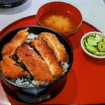 山屋 - ソースかつ丼