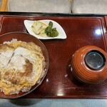 東嶋屋 - カツ丼¥750