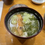 亀甲寿司 - 優しい味で美味い