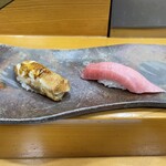 亀甲寿司 - 追加の注文。穴子のタレと鮪の中トロ
