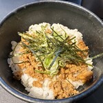 のの屋 - 鶏そぼろ丼