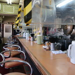 青島食堂 - 内観