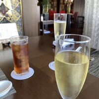 ホテルオークラレストラン名古屋 中国料理 桃花林 - スーパークリング、ノルアルスパークリング、ウーロン茶