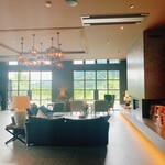 ワイナリーステイ トラヴィーニュ - 居心地の良いロビー