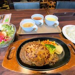 Suteki Miyaabenokyu Zumoruten - 自家製ハンバーグランチ ジャンボ320g