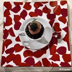 プチレストラン ブーケ・ド・フランス - コーンにたっぷりの縞海老とキャビア