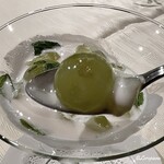 プチレストラン ブーケ・ド・フランス - シャインマスカットとマスカットのゼリーとブルーチーズのクリーム