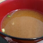 魚まる食堂 - お汁。一口目から美味しいヤツ。