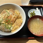 季の里天栄 - 煮込みカツ丼