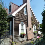 ラ・ターブル・ド・トリウミ - 住宅街に出現する洋館