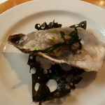 ラ・ターブル・ド・トリウミ - 前菜①生牡蠣
