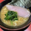 横浜ラーメン 新横家