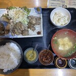 地鶏食堂じん. - 