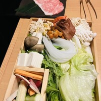 しゃぶ輝 黒毛和牛しゃぶしゃぶ・すき焼き専門店 新橋店 - 