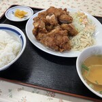 Hourai - からあげ定食