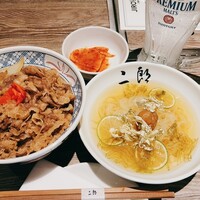 焼肉&手打ち冷麺 二郎 KANAYAMA - 