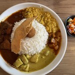 Curry pot - スリランカカレープレート（チキン）