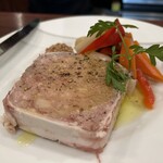 ピッツェリア ファッブリカ 1090 - テリーヌはぬったりと美味