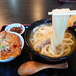 讃岐うどん 千幸 - 「ごぼう天うどん」＆「豚丼S」②