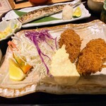 Torafuku - 秋刀魚と牡蠣フライの2種盛り定食