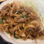 めし屋 かばちゃん - 料理写真:豚キムチ定食