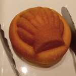 Heart Bread ANTIQUE - クリームパン