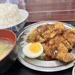 横浜港湾飲食企業組合大棧橋食堂 - ミックスかつ定食（600円）（ご飯大盛り）