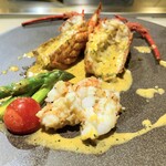 神戸牛 個室 ステーキ 吉祥 - 伊勢海老の鉄板焼き