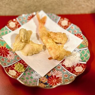 The essence of Tempura is steamed food that brings out the flavor. Uses carefully blended oil