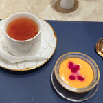 蟹王府 - 桃の琥珀とつばめの巣、冷たいマンゴー