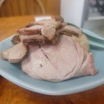 かし亀 - チャーシューのせた半炒飯