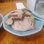 かし亀 - チャーシューまみれ