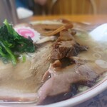 かし亀 - 麺アップ