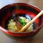 石臼挽き蕎麦香房 山の実 - そば粥
