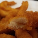 豪媽 牛肉湯 - 无骨香鸡柳・断面。