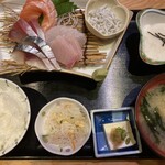 Sakana No Toriyamasan - お造り定食