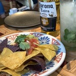 Mole TAQUERIA Y BAR - 