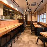 Shunno Sakana To Nihonshu Izakaya Eichan - 店内全景