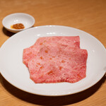Beef Kitchen 橫濱店 - 長崎縣產島原和牛的肩胛肉，搭配生薑醬汁