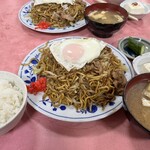 Meibutsuteppanya Kisoba Semmonten Kamiya - 肉そば卵入り大　定食