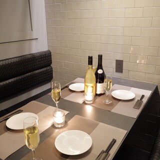 プライベート感抜群の半個室/夜カフェ風の店内◆貸切も◎