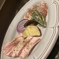 個室焼肉 牛炙 名駅別邸 - 