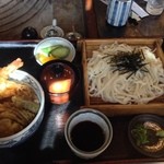 鬼太鼓 - ミニ天丼と冷たいうどんのセット950円