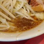 ラーメン二郎 - スープ