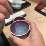 てんぷら 近藤 - 桃の雫をやりながら...