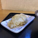 セルフうどん 天狗 - 鶏天すら甘い味つけ（何でなん？）